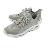 کتونی زنانه ای تو