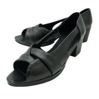 کفش گندم زنانه